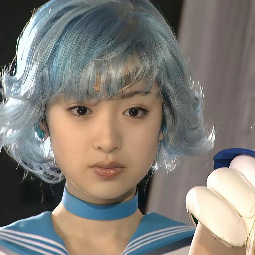 每天要说好多话