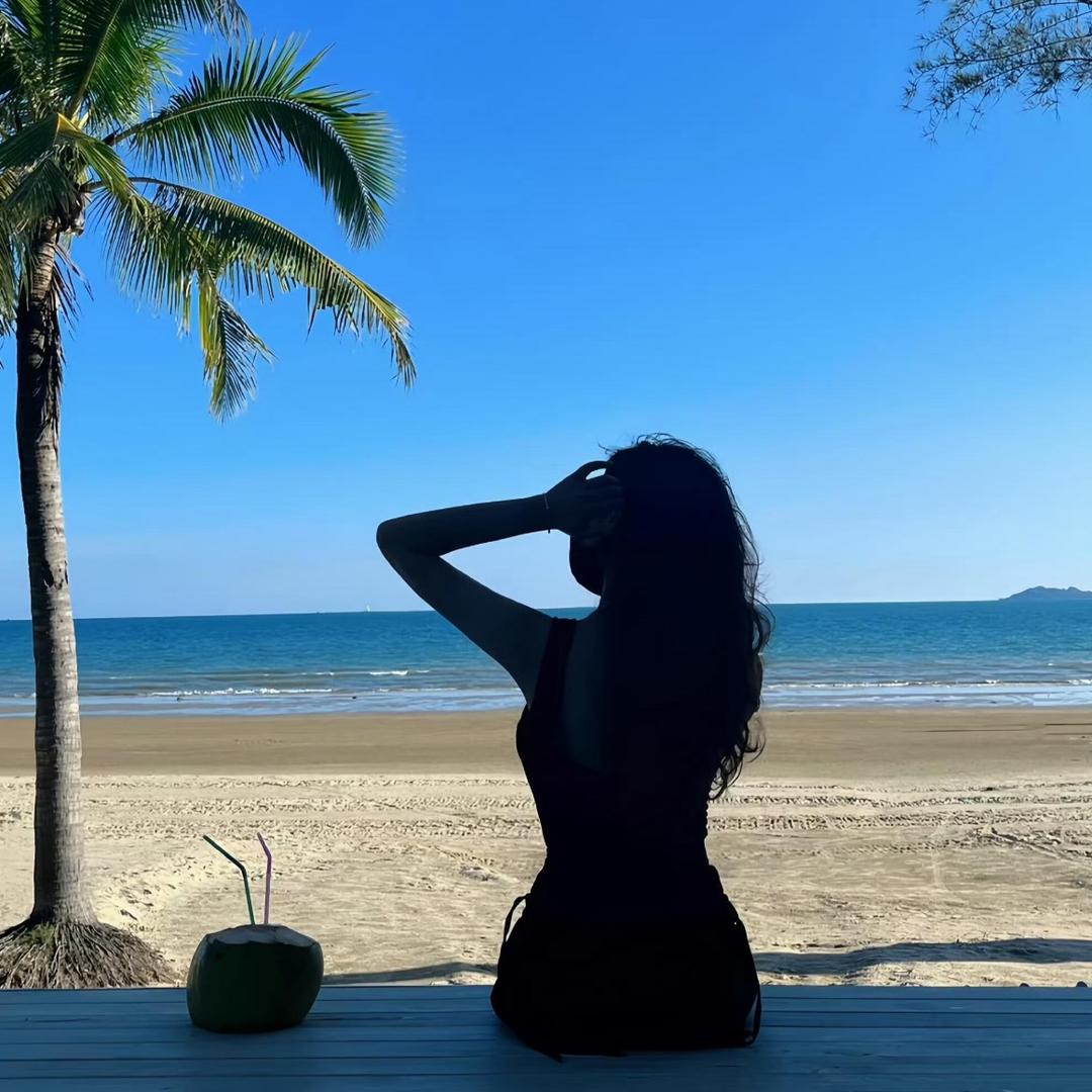 ㅤㅤㅤ佳佳（封票）