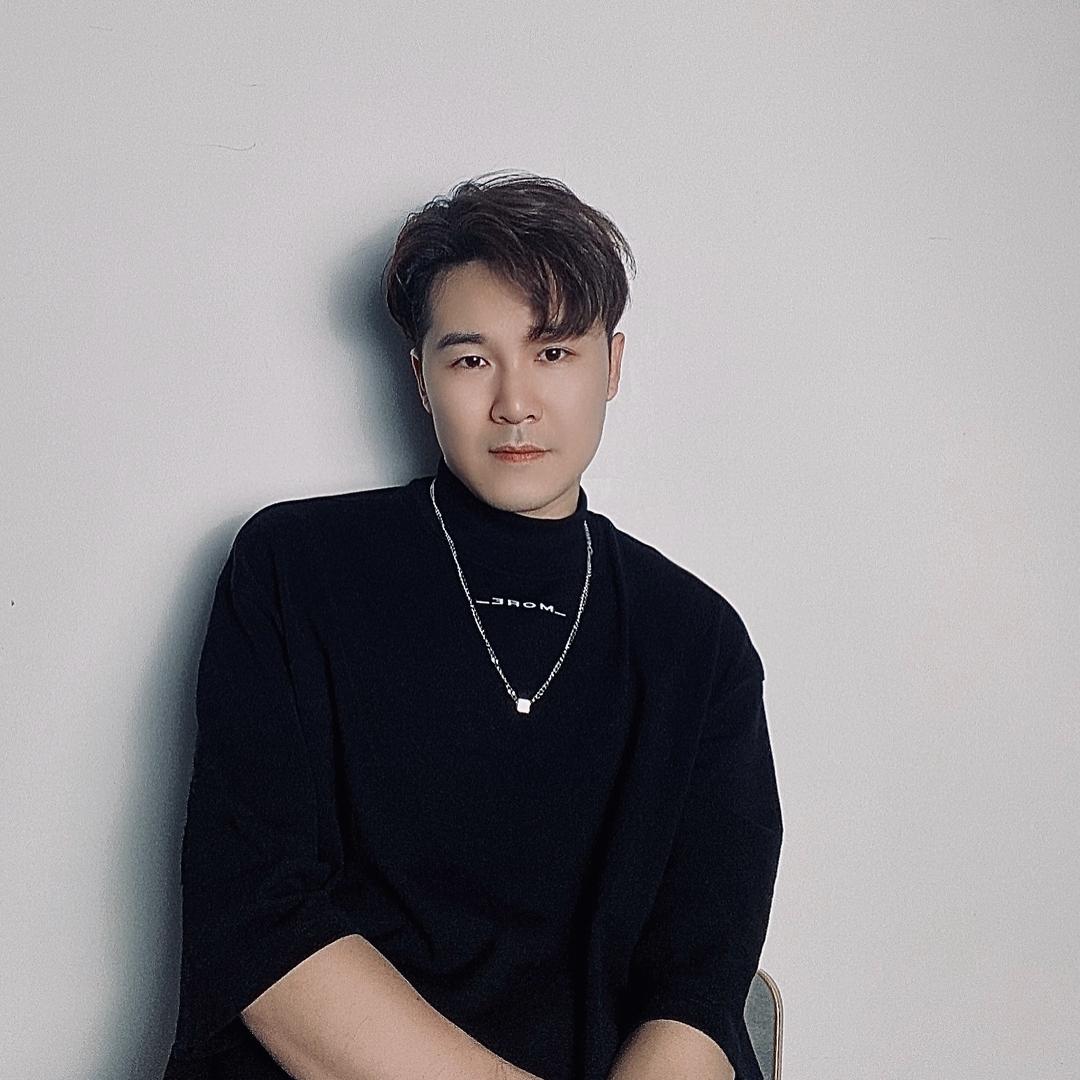 沐川烫发之神杨涛