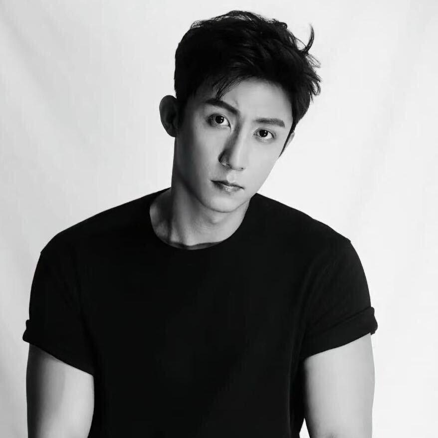 谷童(TT电竞俱乐部招客服打手)