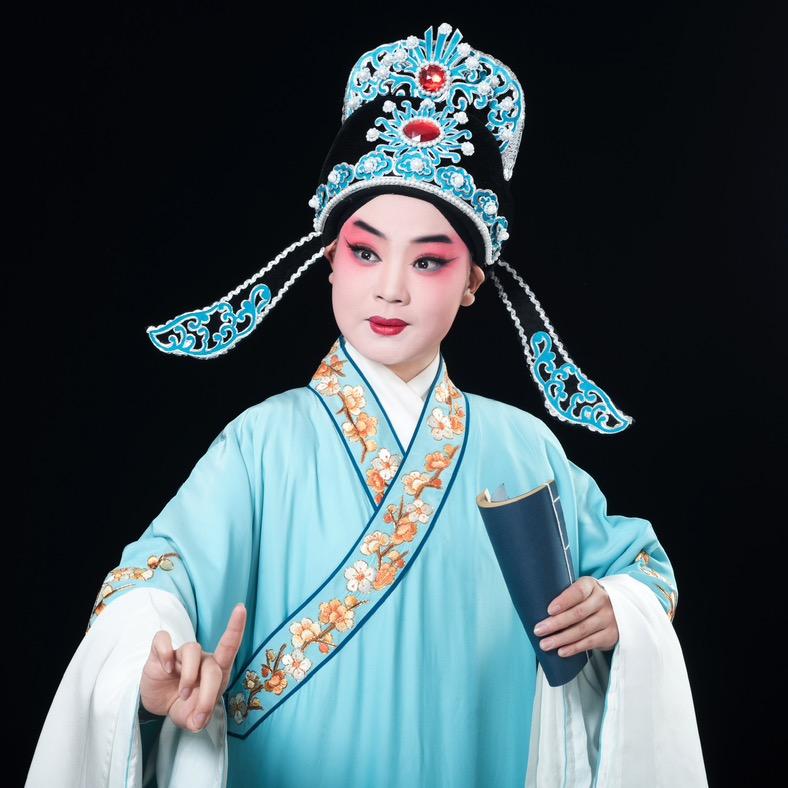 王婉🍀