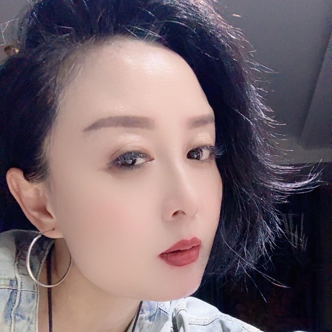 俊俊新港批发二期二楼140号