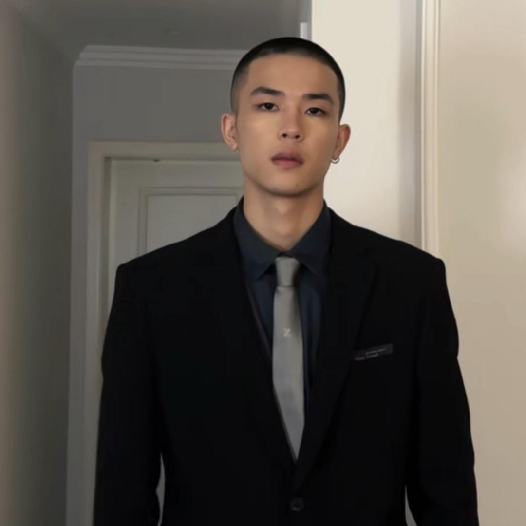 喊句帅哥听哈嘛