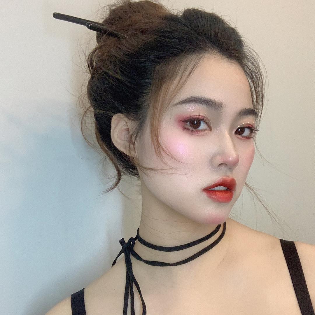 米朵化妆美睫