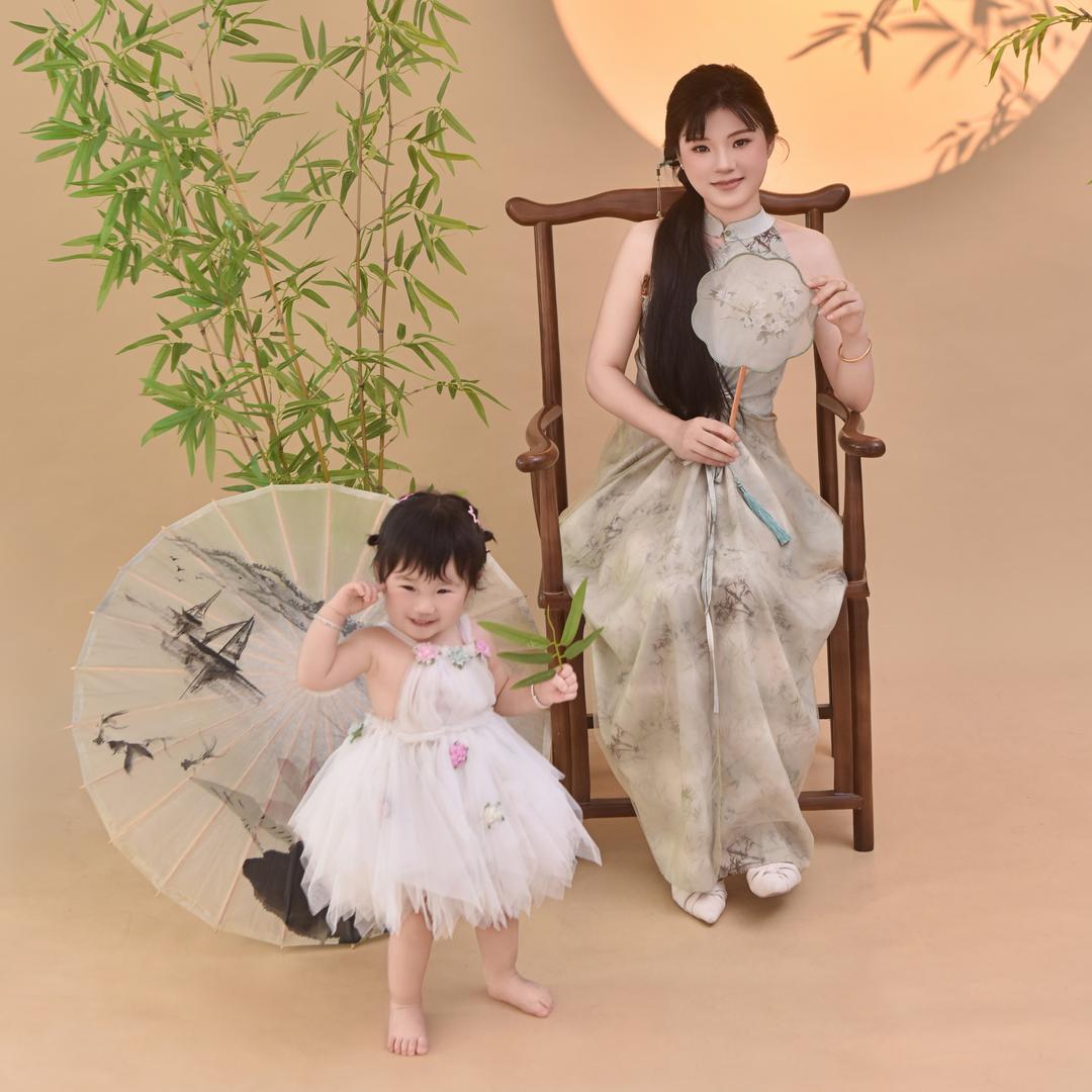 汐汐麻麻吖