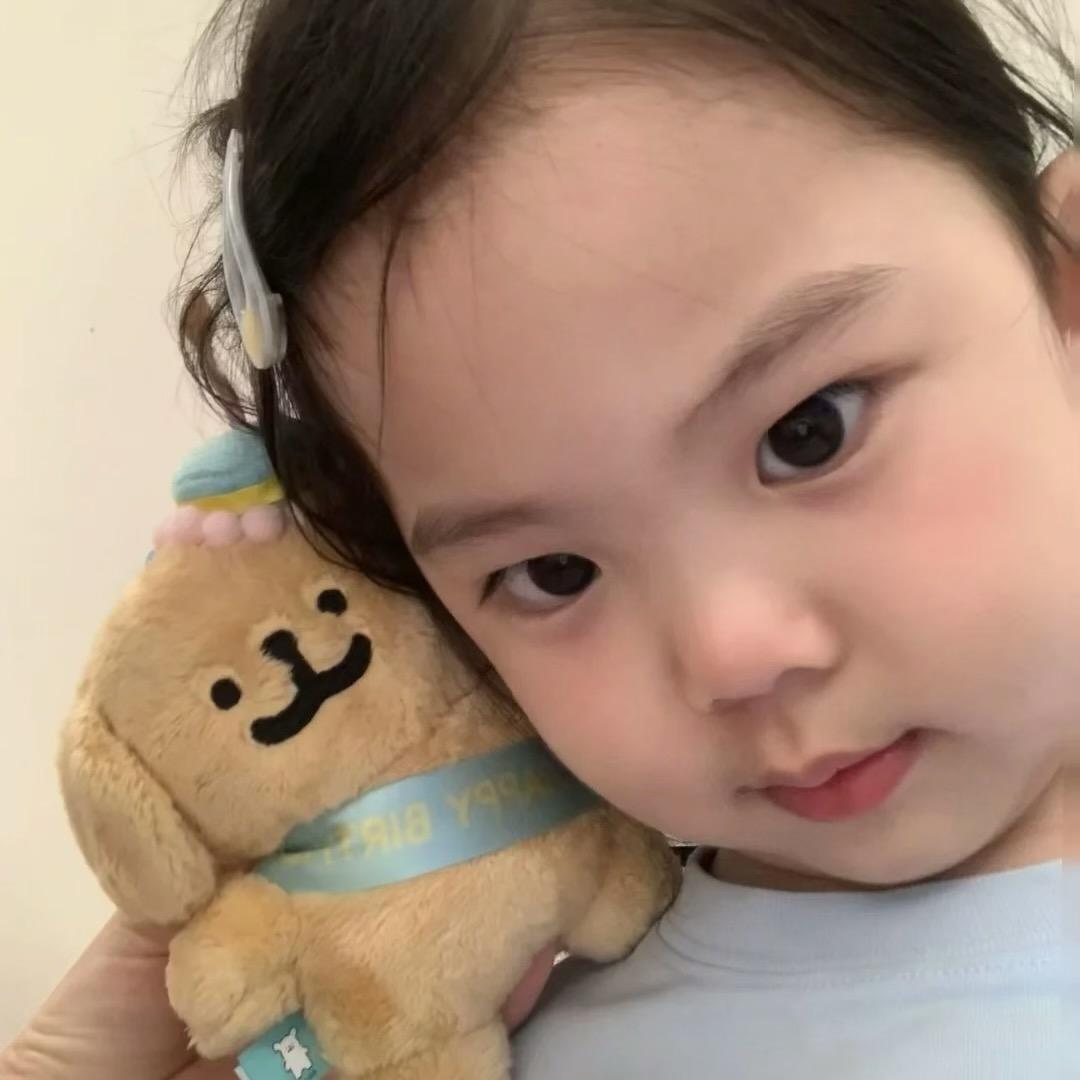 Hoolly 👧🏻