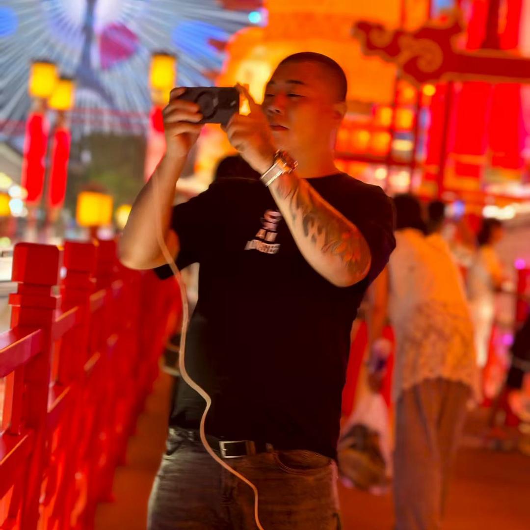 🦚月夜孤雁飞🦚