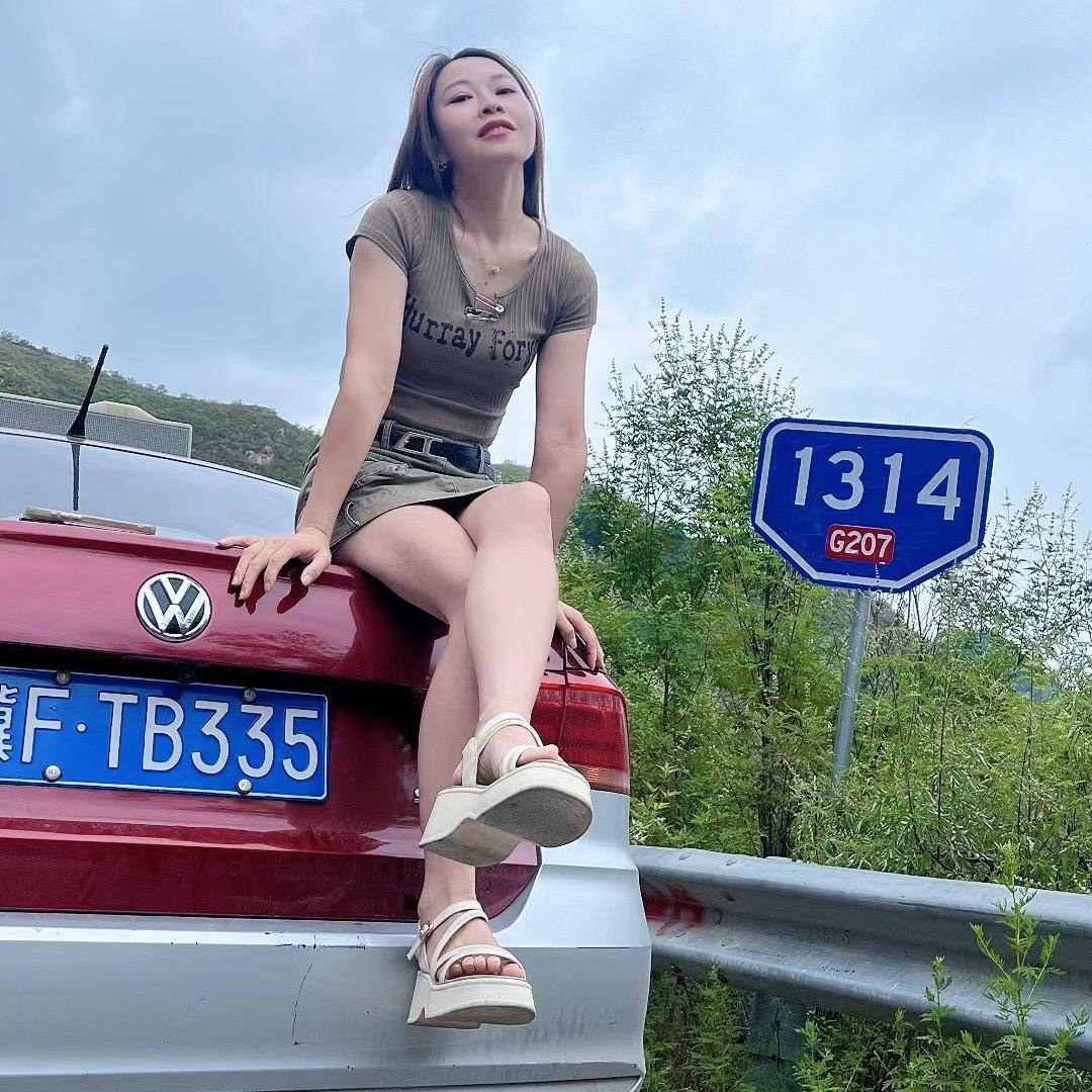 曲阳出租车雪妹儿