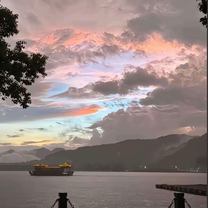 ღ᭄钱程似锦🕊꧔ꦿ᭄