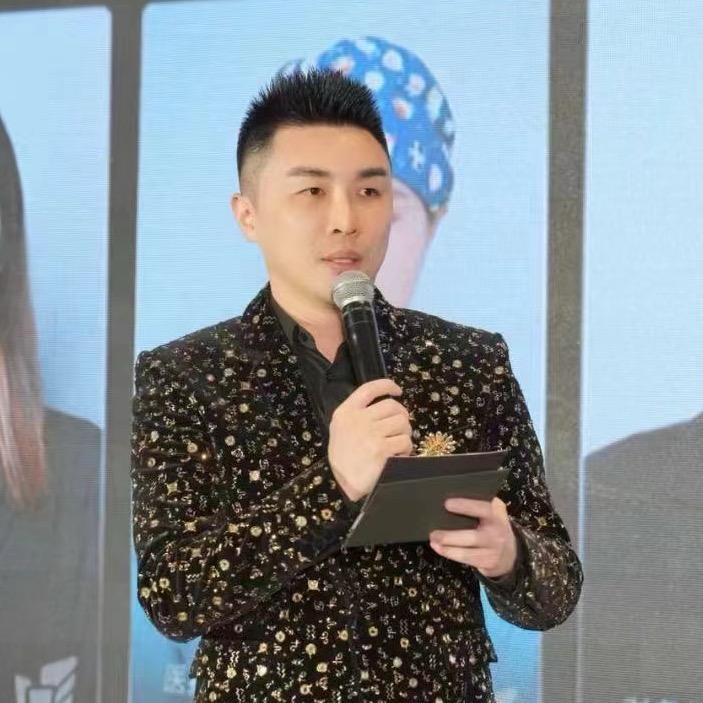杨sir高定颜改