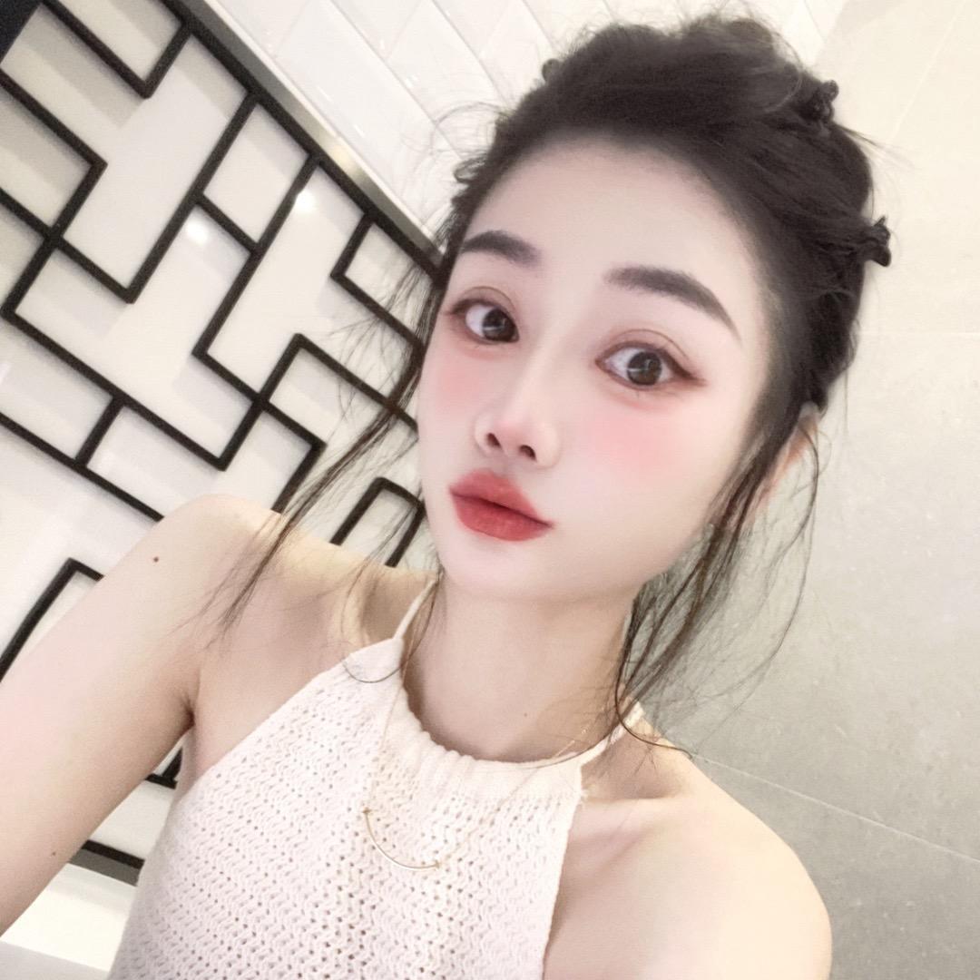 英若服装创意屋