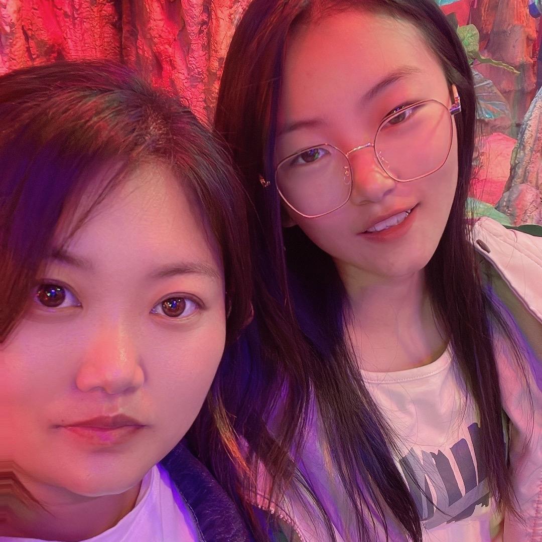 绝望挣扎 的林安离头像