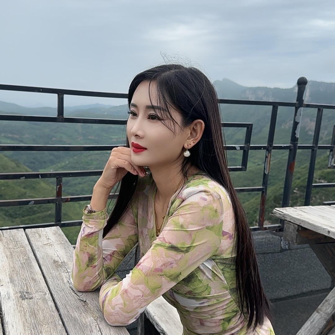 青州义乌梦巴黎女装
