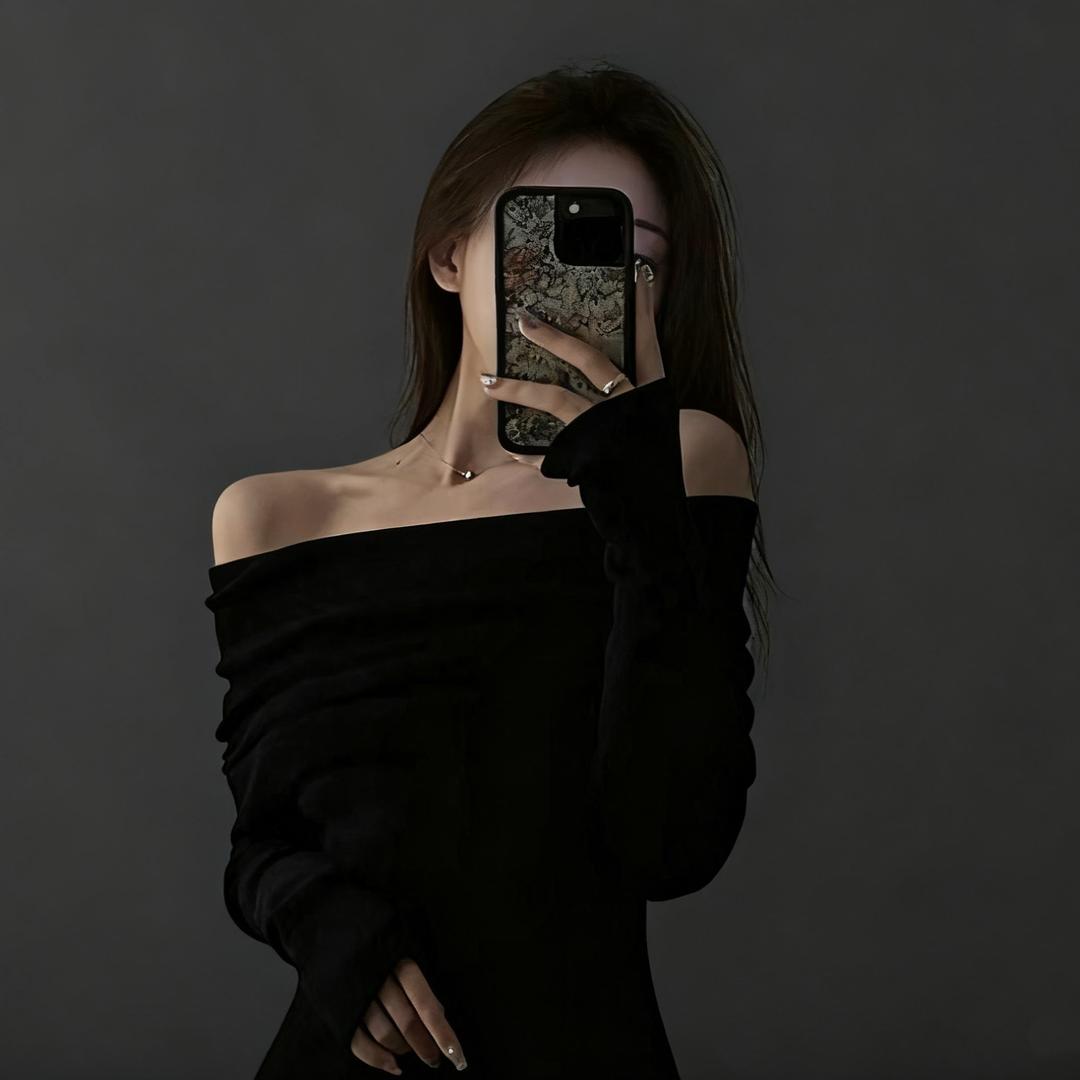 李语菲