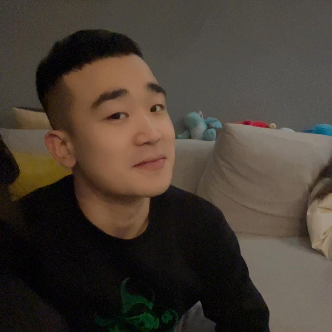 乐客数码(高端折叠)·小刘