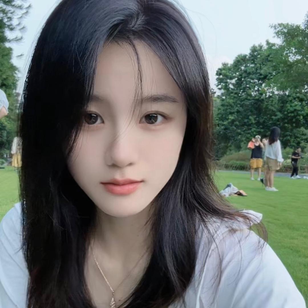 鹿鹿一顿吃八头牛