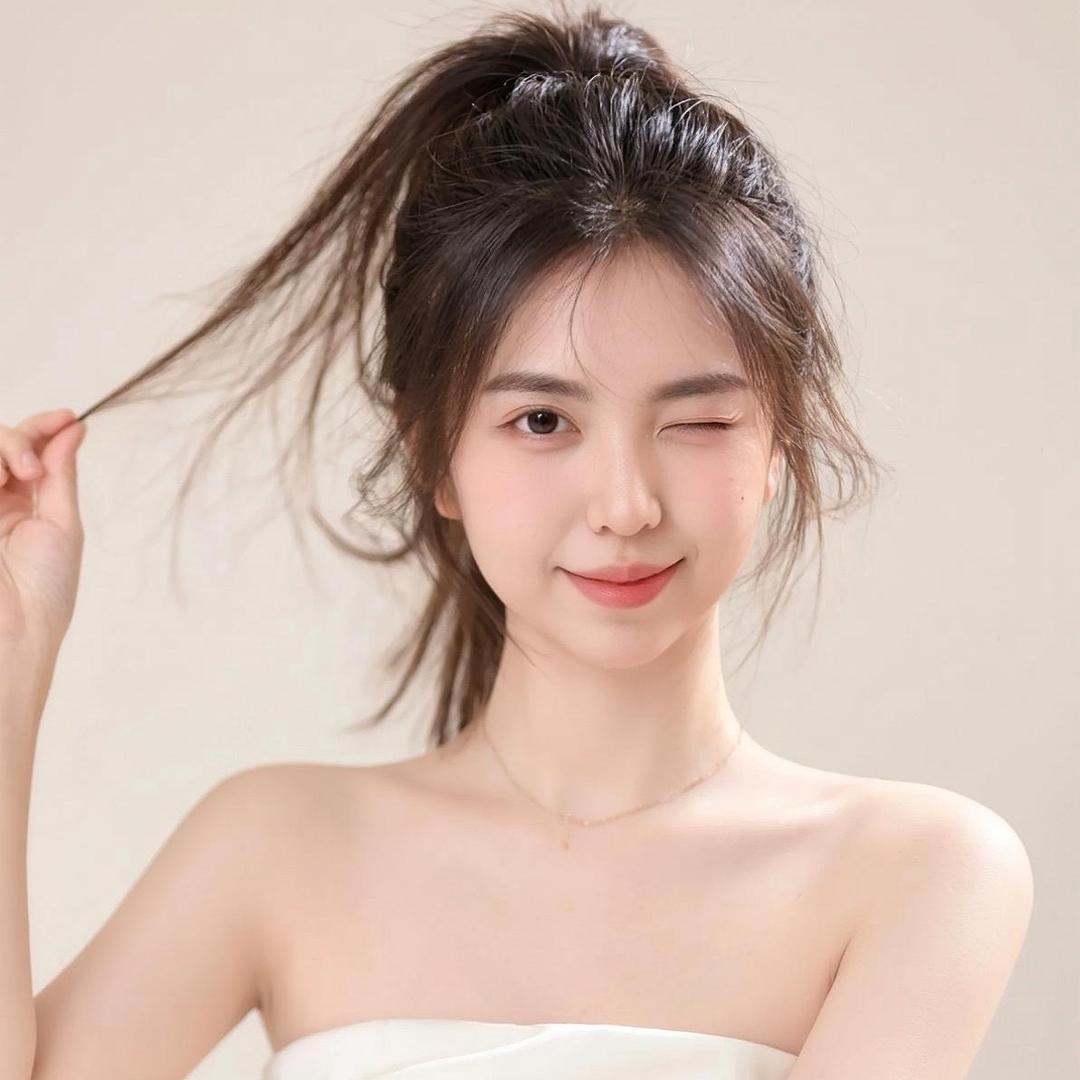 爱拍照的妹子🫣