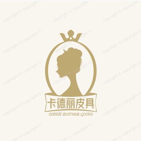 卡德丽服饰穿搭