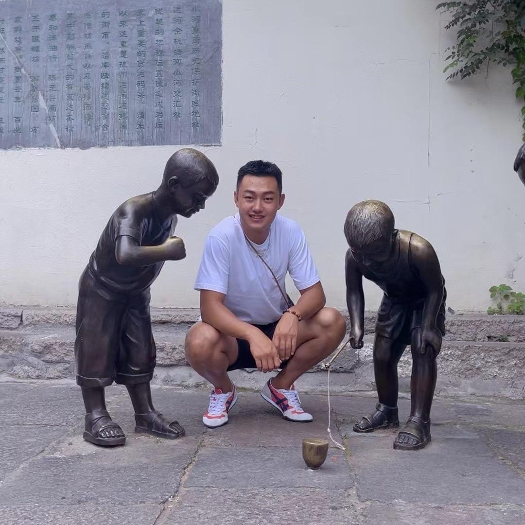 刘丕鸣