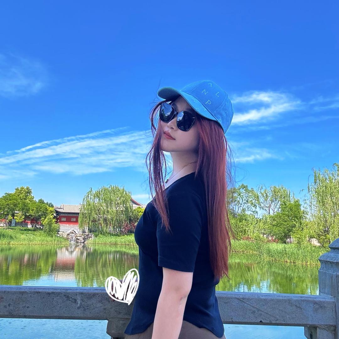 💙 风吹发财意🌛.