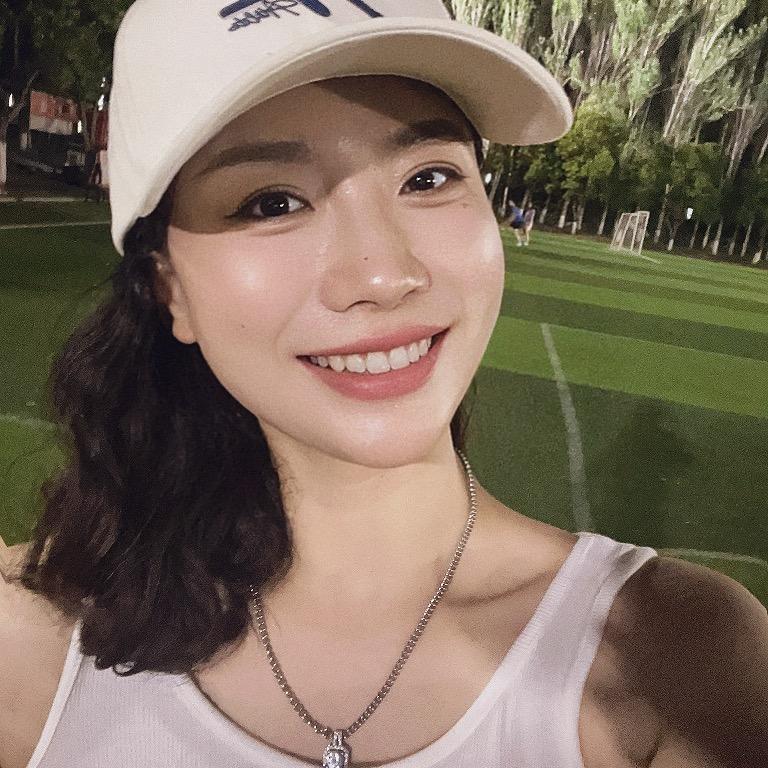 敏纳的化妆间