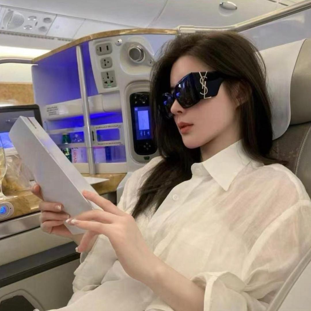 啊双ASFO轻奢女装