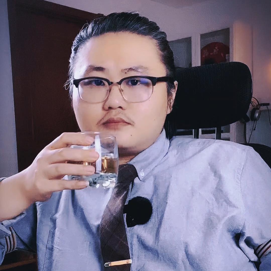 阿三少年白
