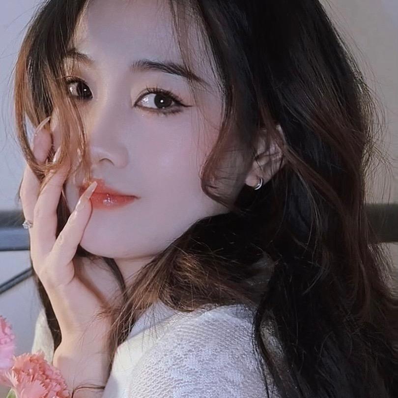 萝贝英子有个敏宝