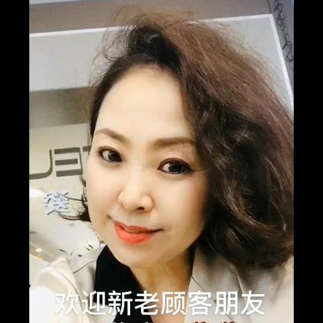 扎兰屯市 雅卓尔姿 时尚女鞋