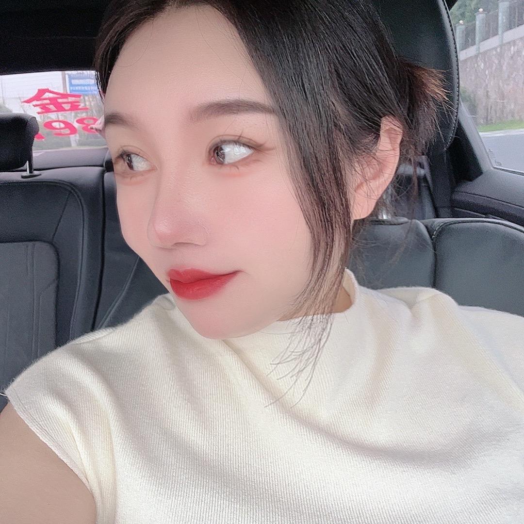 L❤️L璐璐