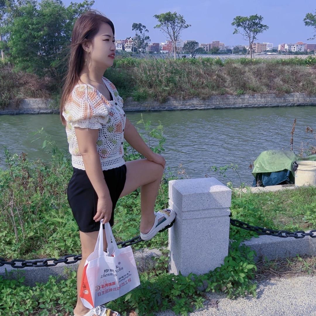 傻傻的开春姐💪💪