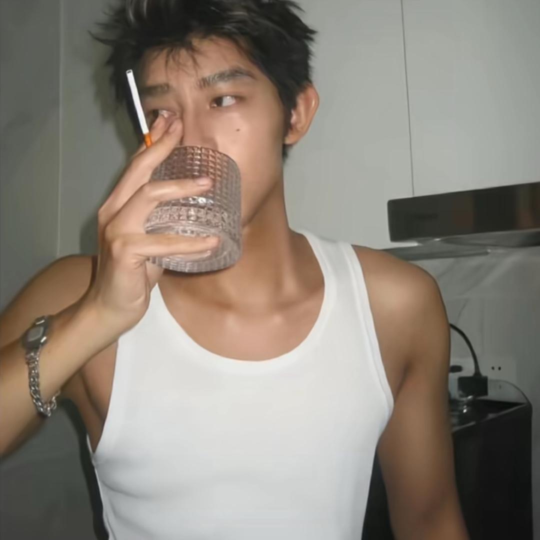 啵魚不吃魚/.