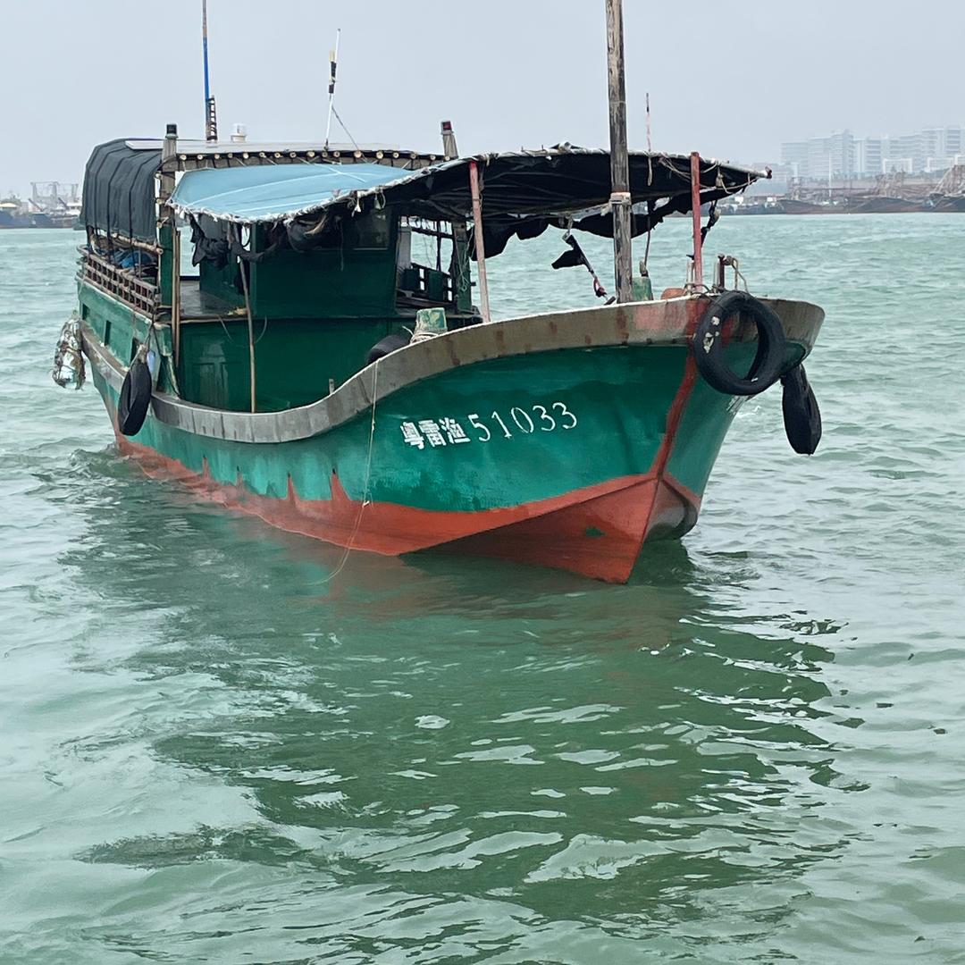 小杨钓鱼