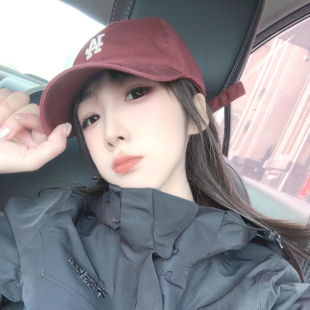 L  🎈