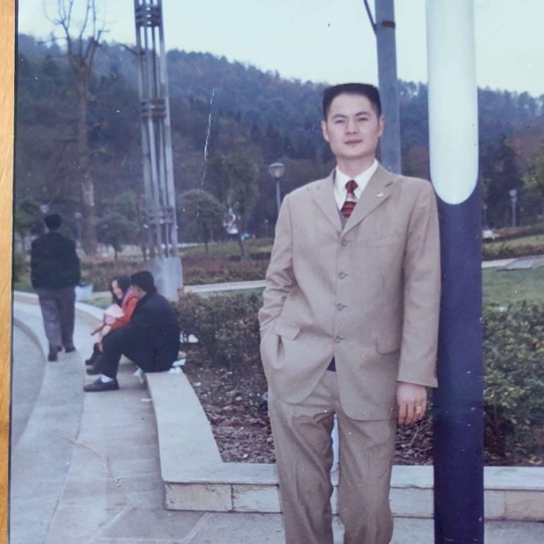 顺发宏二手车行