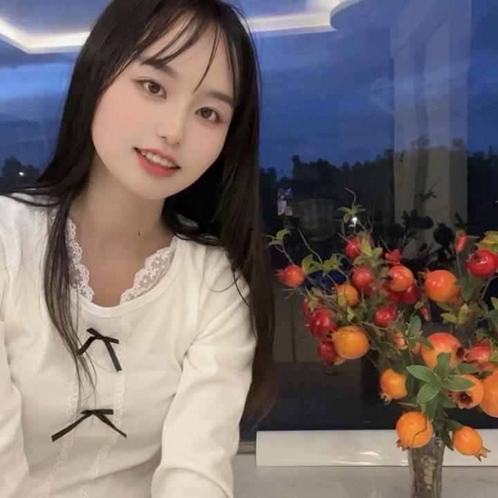 陆良菲菲看洁具😬😬
