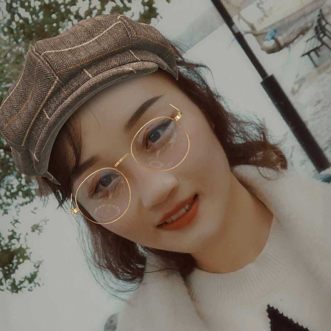 李小佳