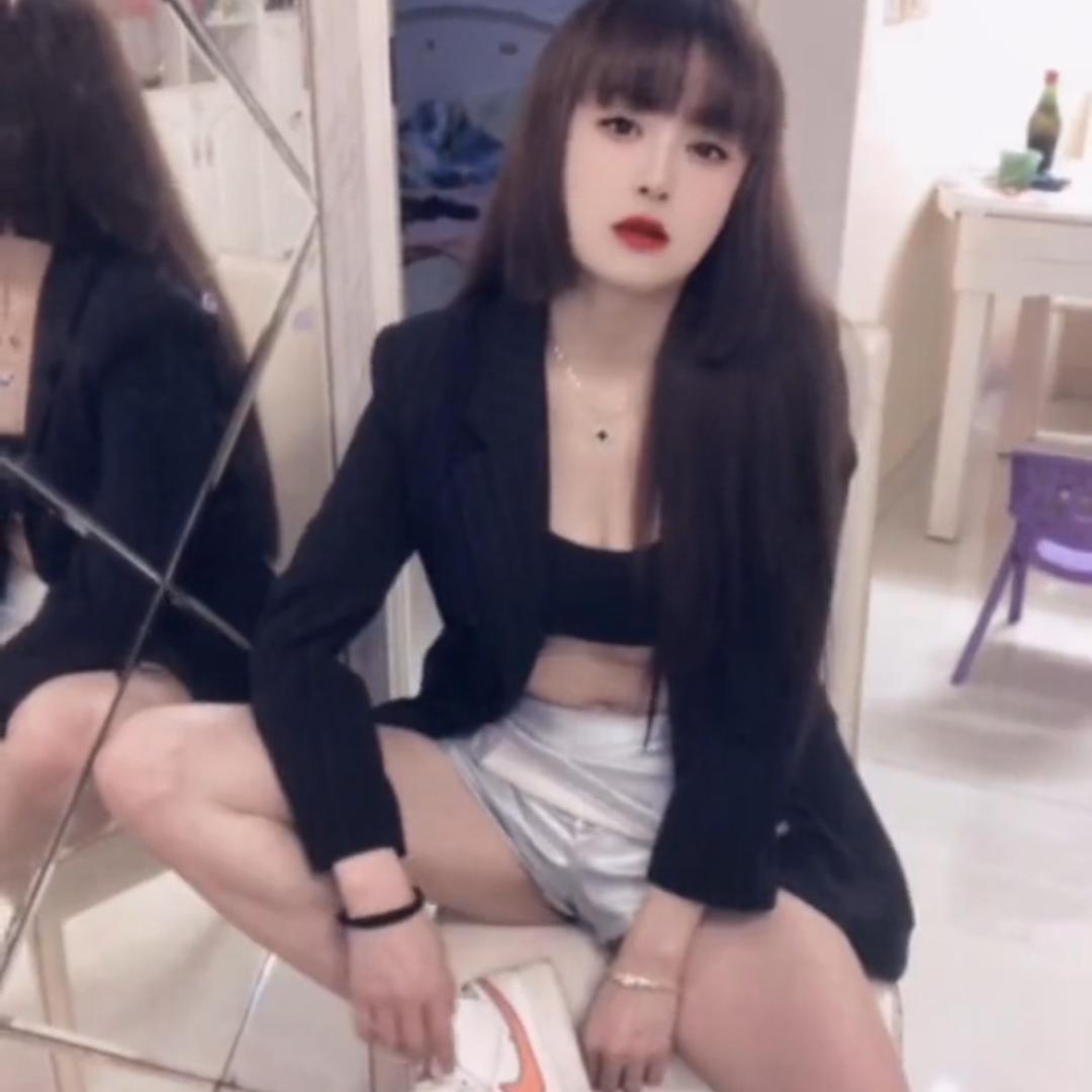 王跑跑💗。