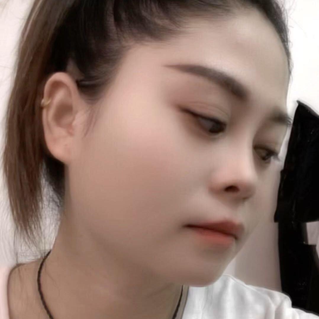·     吴同學 🌸