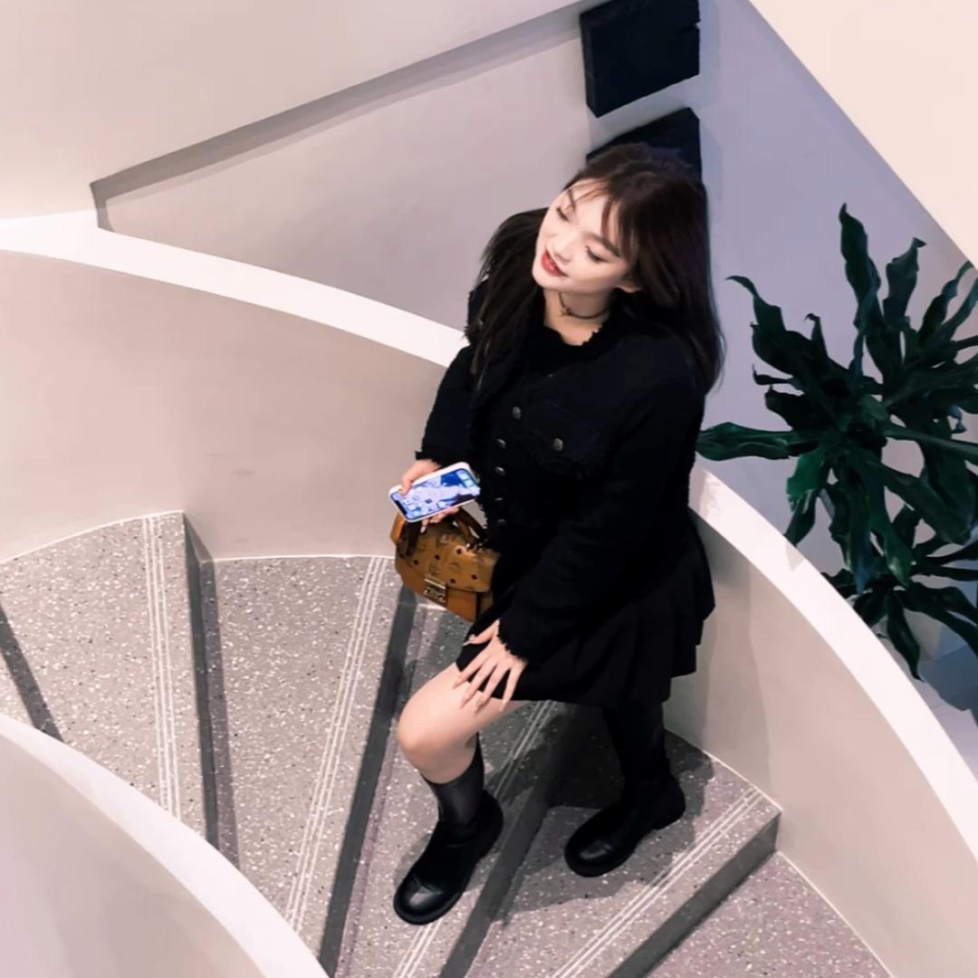 别惹小周