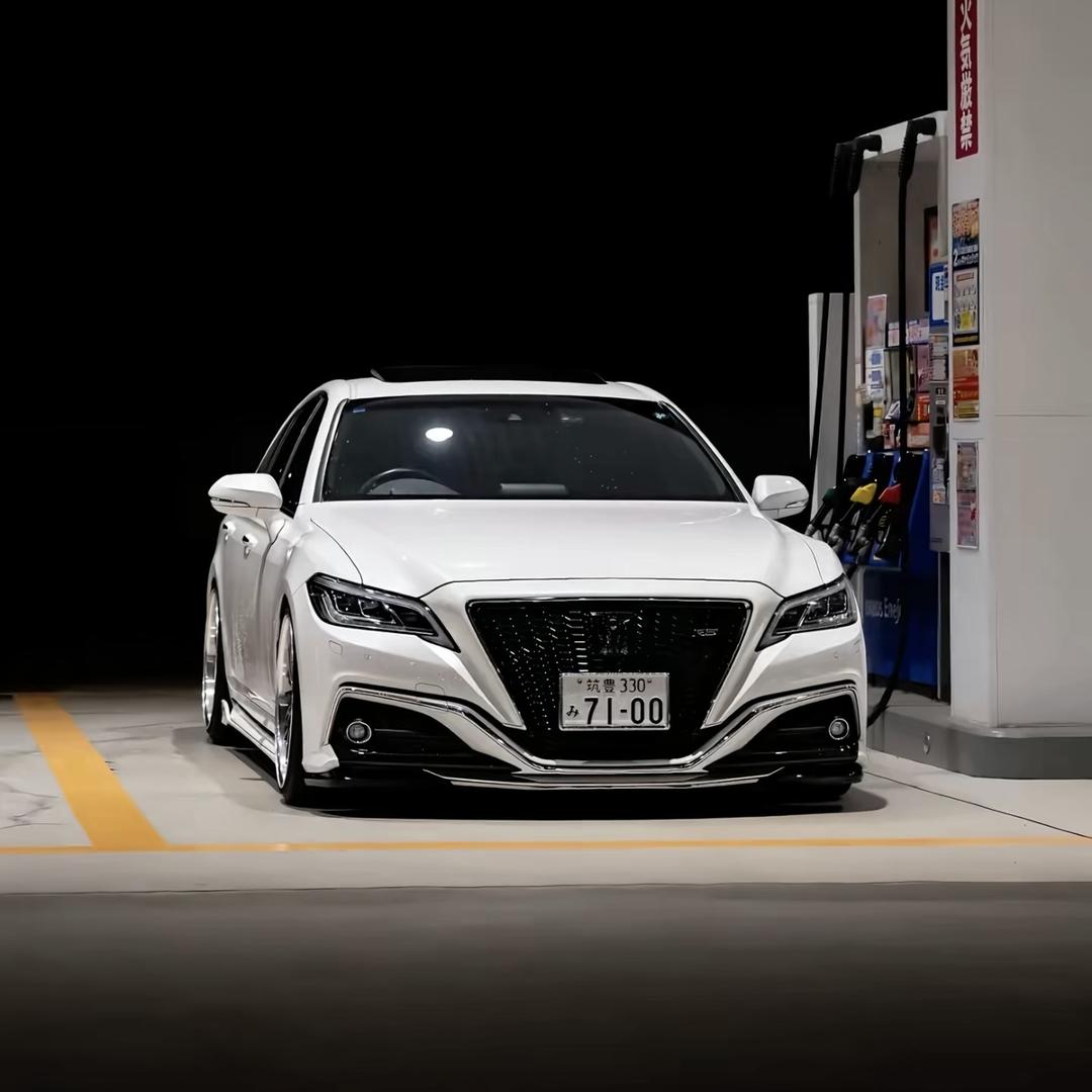 黄晨·茂名二手车批发市场