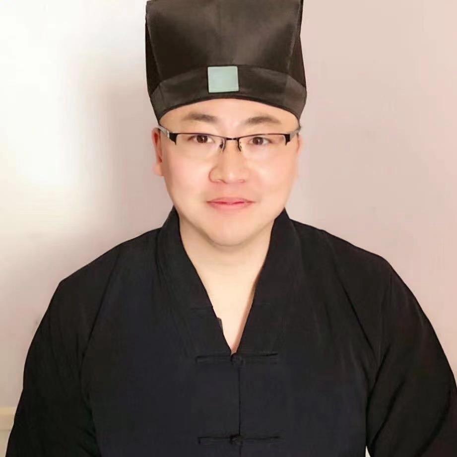 珑山居小师傅