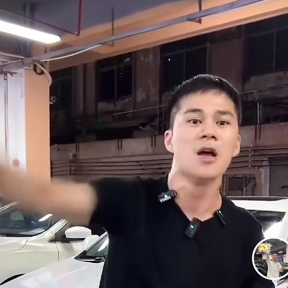 合汇二手车中心店