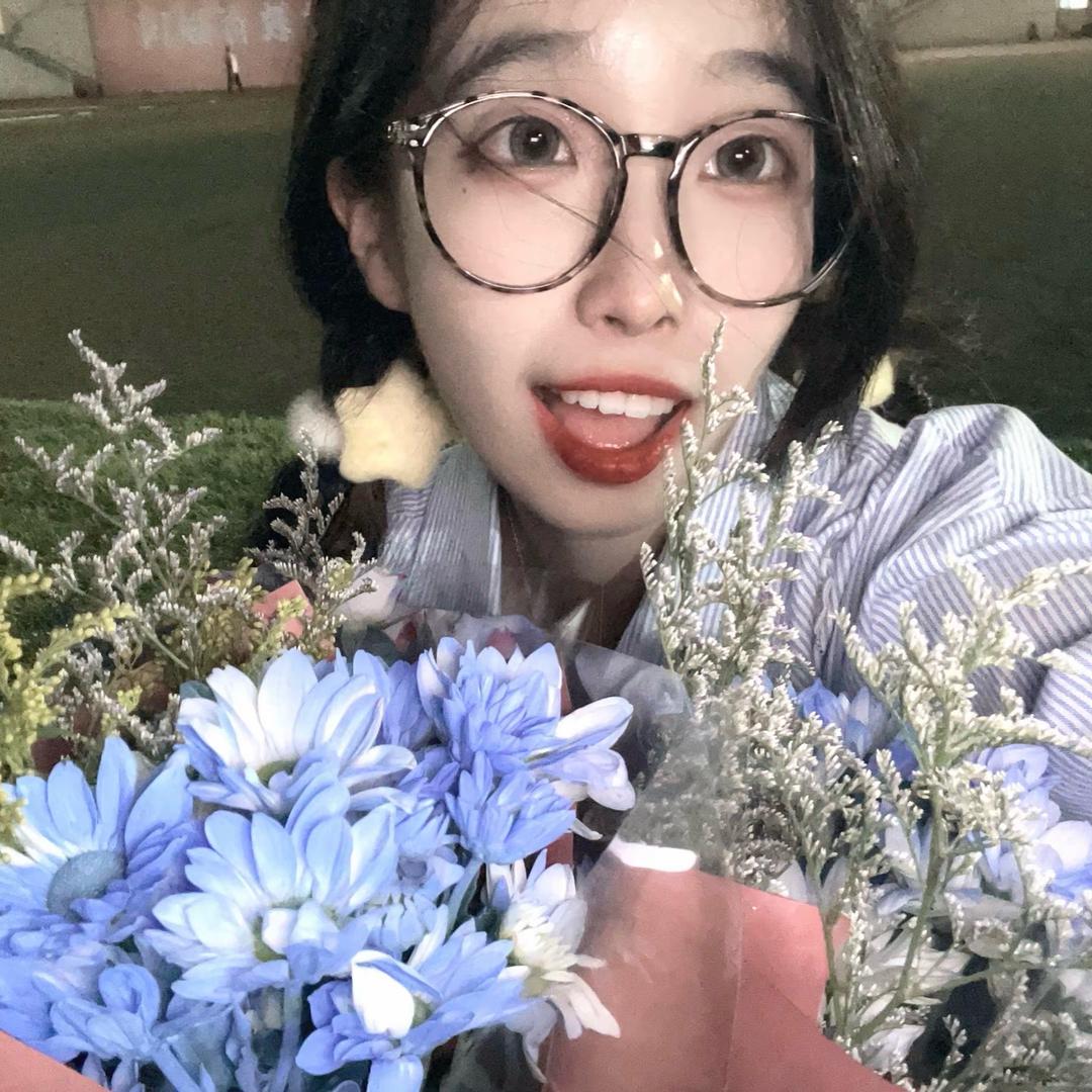 妈妈说名字太长会有笨蛋跟读