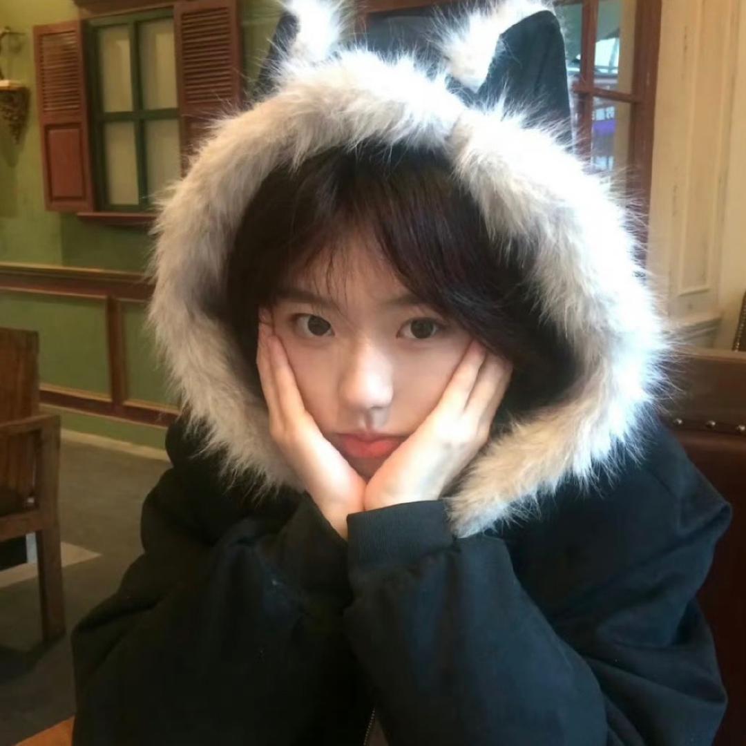 Cr