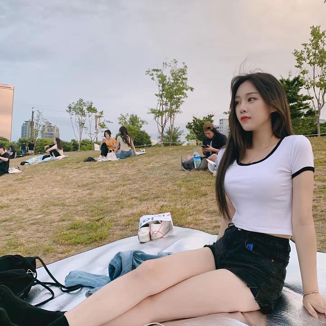 海口龙华指闻优品百货商行