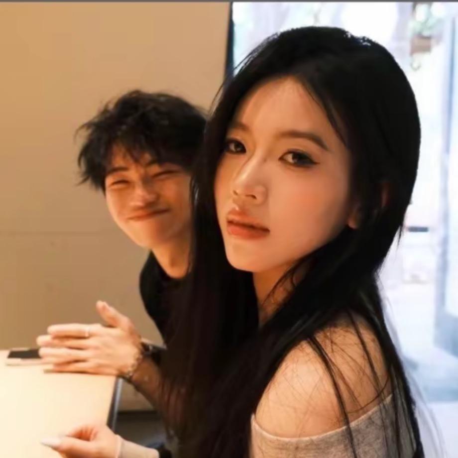 ₐᵢᶜₕᵤ༊