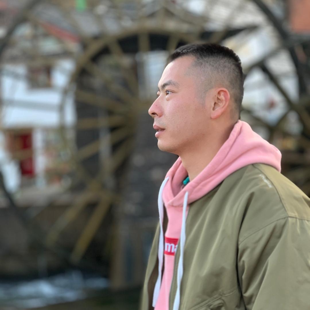 与世无争的刘老师