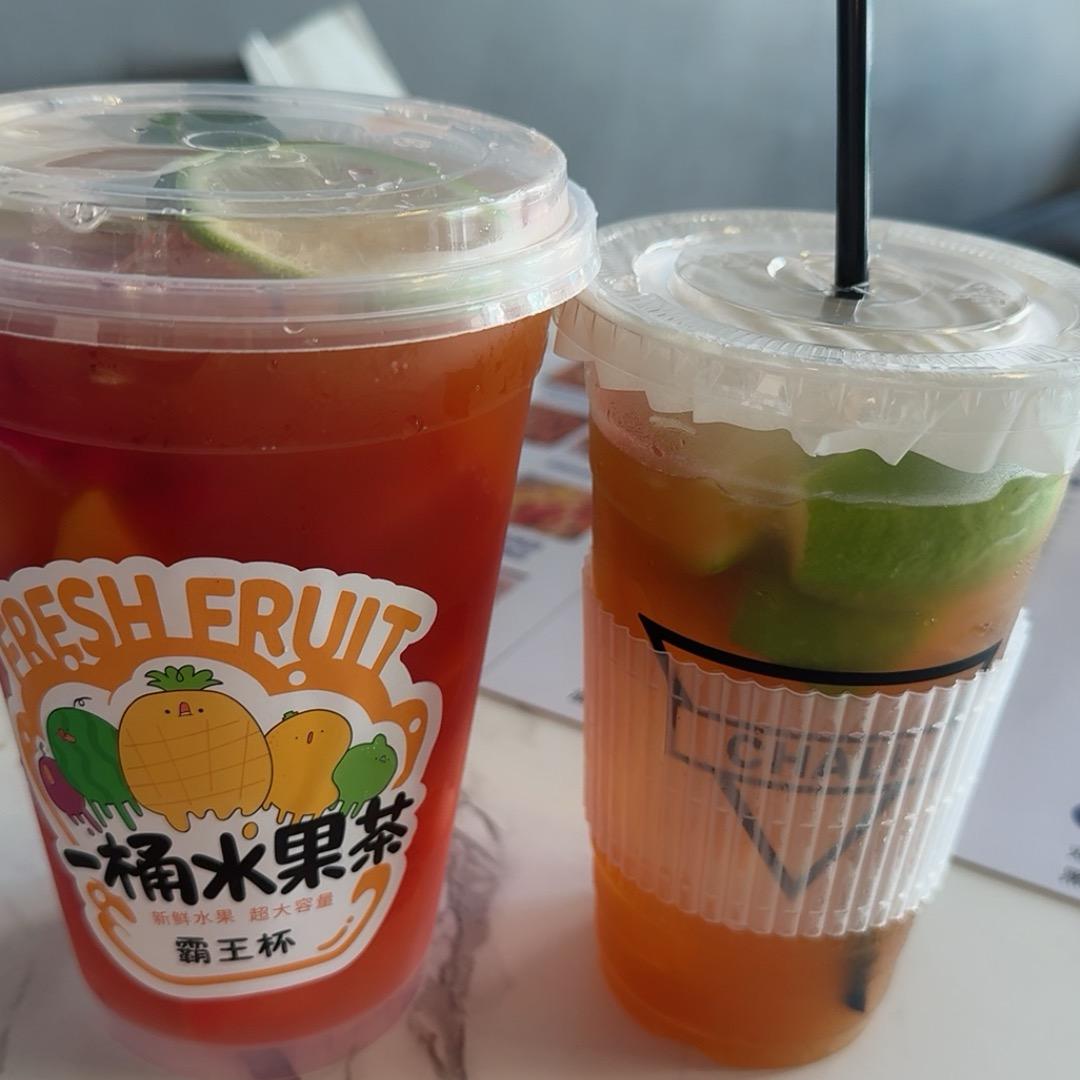周哥