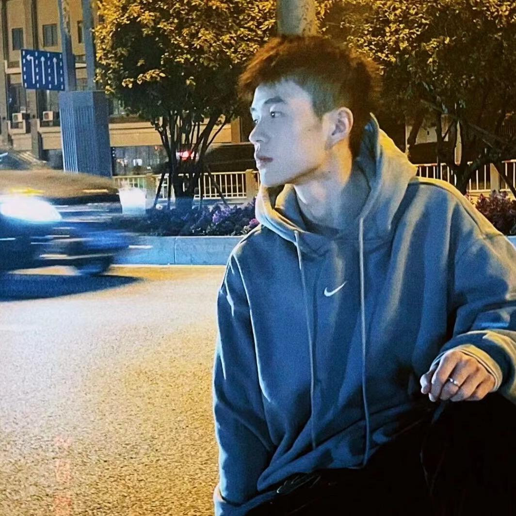 小超.